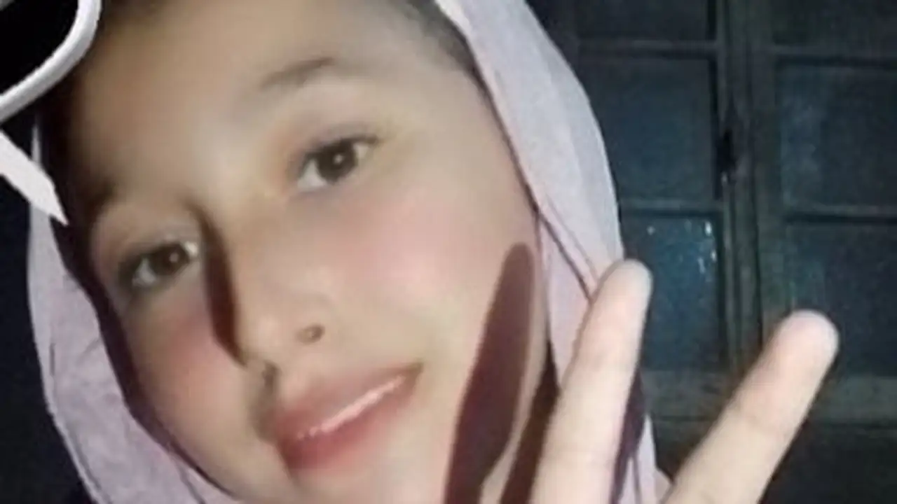 بدء أولى جلسات محاكمة طالبة وشقيقها لقتلهما طفلة من أجل هاتفها بالشرقية